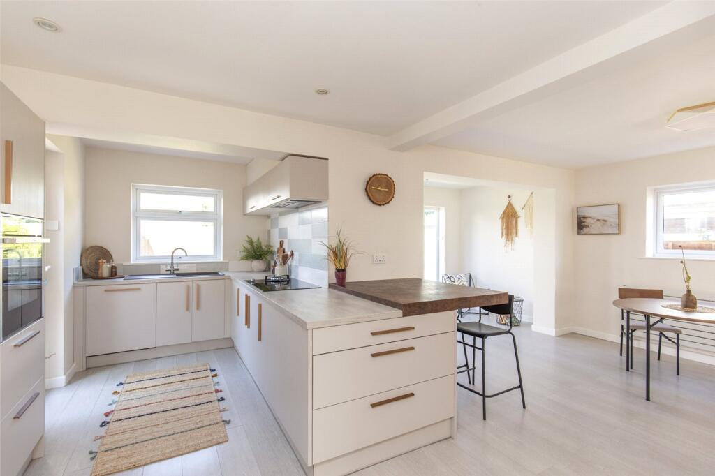 Main image of property: Ridgehill, Bristol, BS9