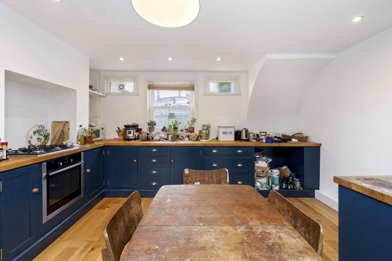 House in Brighton - View 5