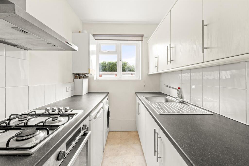 Apartment in Manchester - View 4