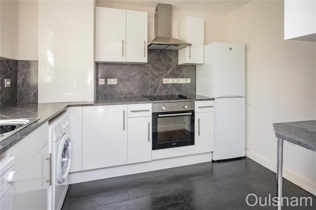 Additional image 2 of Button Drive, Bromsgrove, Worcestershire, B61