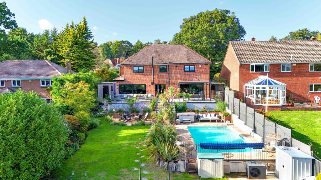 Furzehill, Wimborne, BH21 photo 3