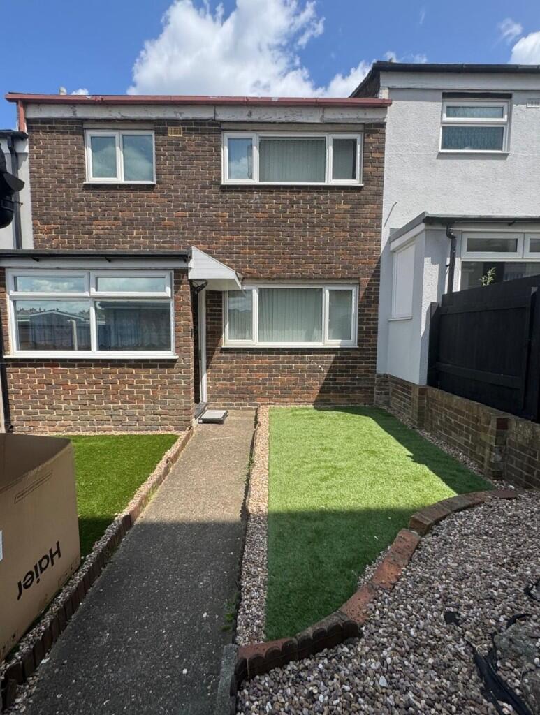 Main image of property: Sawyers Court, Chatham, Kent, ME4
