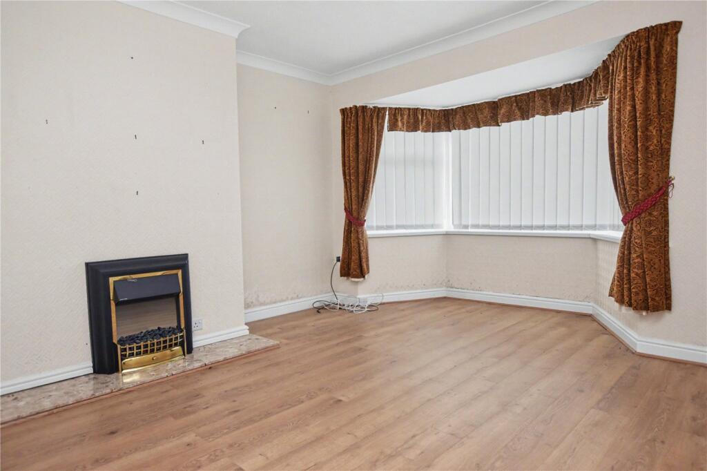 House in Wakefield - View 3