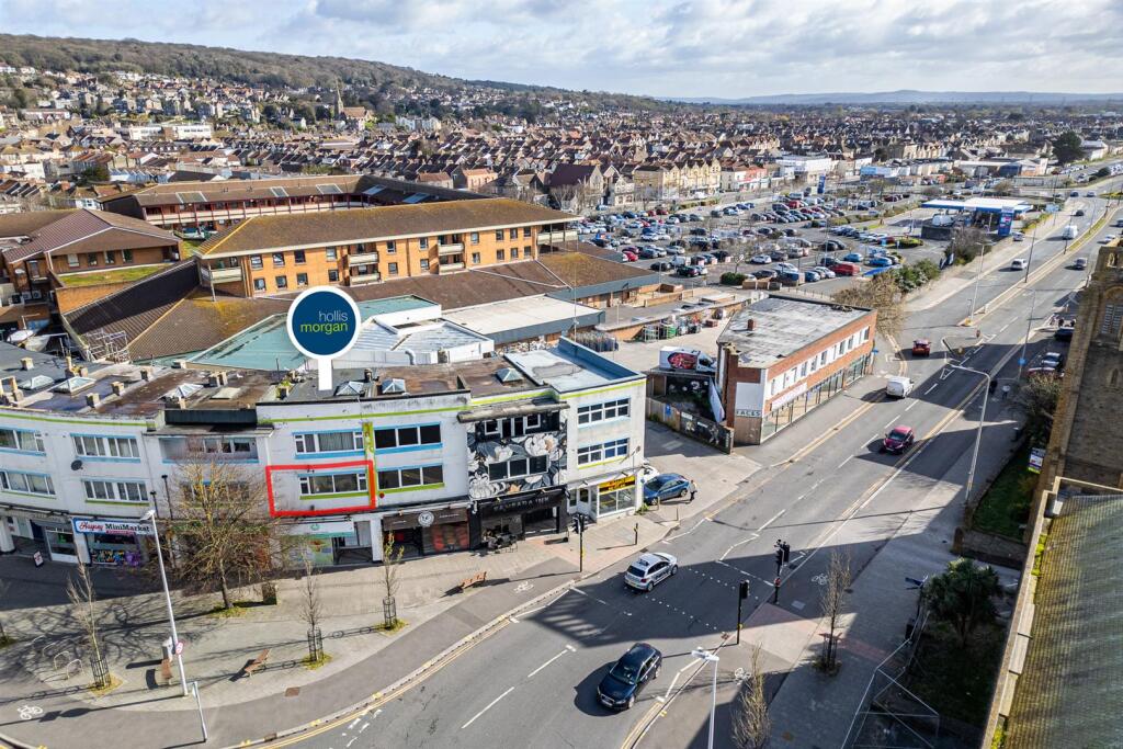 Main image of property: 2 BED FLAT | WSM