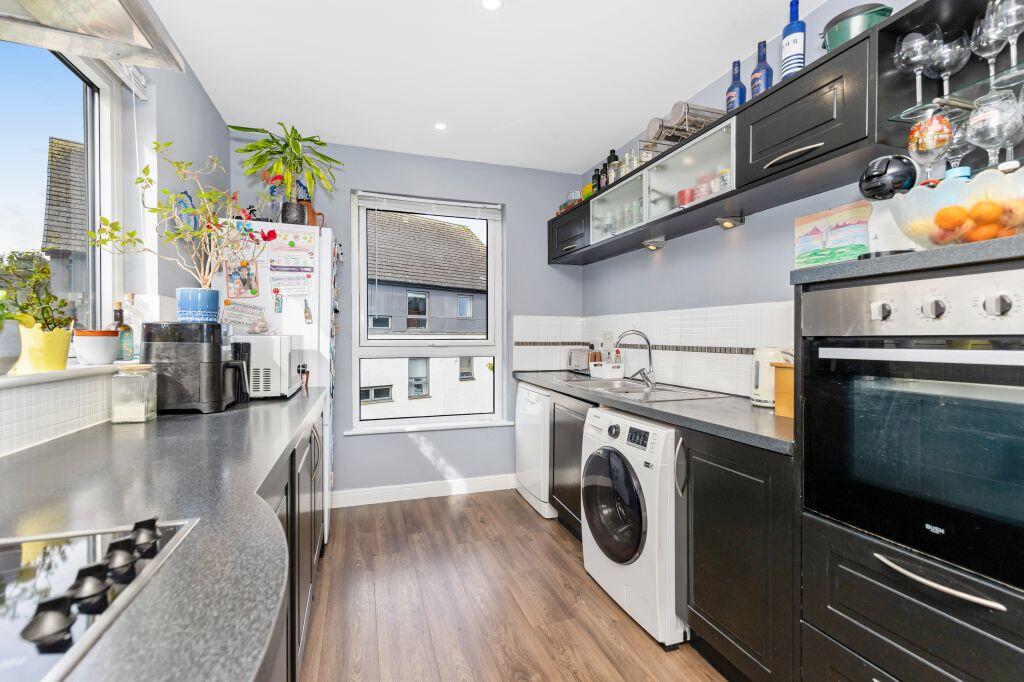 5/7 Ferry Gait Crescent, Silverknowes, Edinburgh, EH4 4GS - View 4