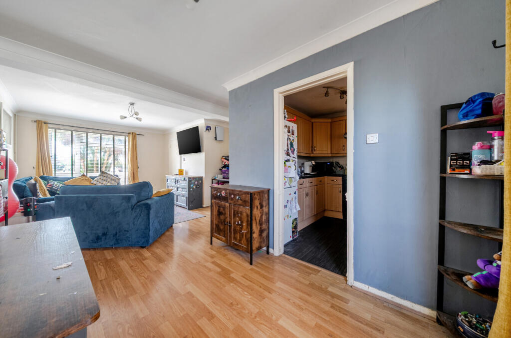 House in Brighton - View 3