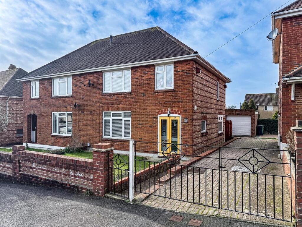 Main image of property: Masefield Avenue, Paulsgrove