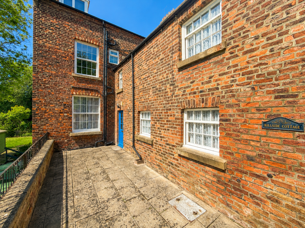 Main image of property: Whitby, North Yorkshire, YO21 1QQ