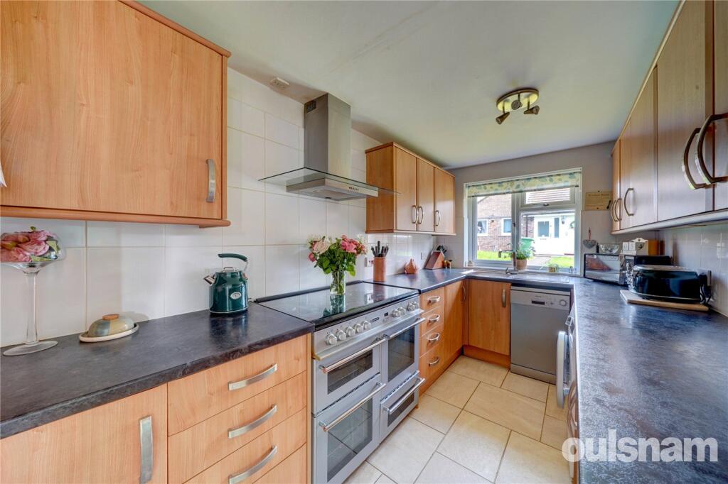 Hunters Way, Droitwich, Worcestershire, WR9 - View 4