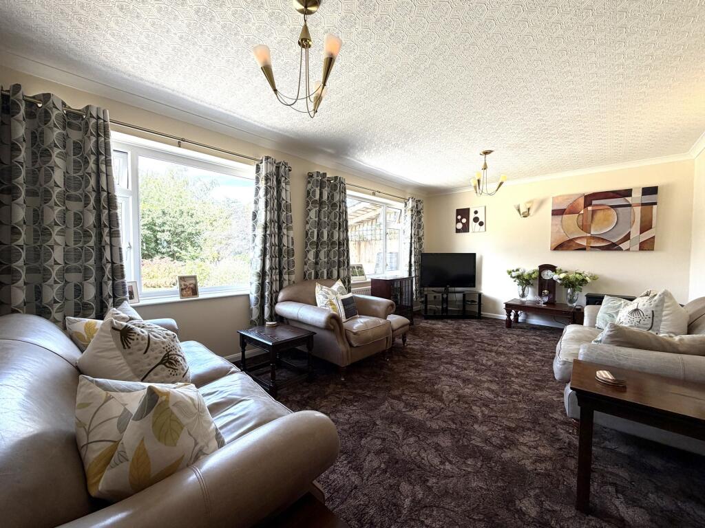 Windsor Road, Swindon, Wiltshire photo 4