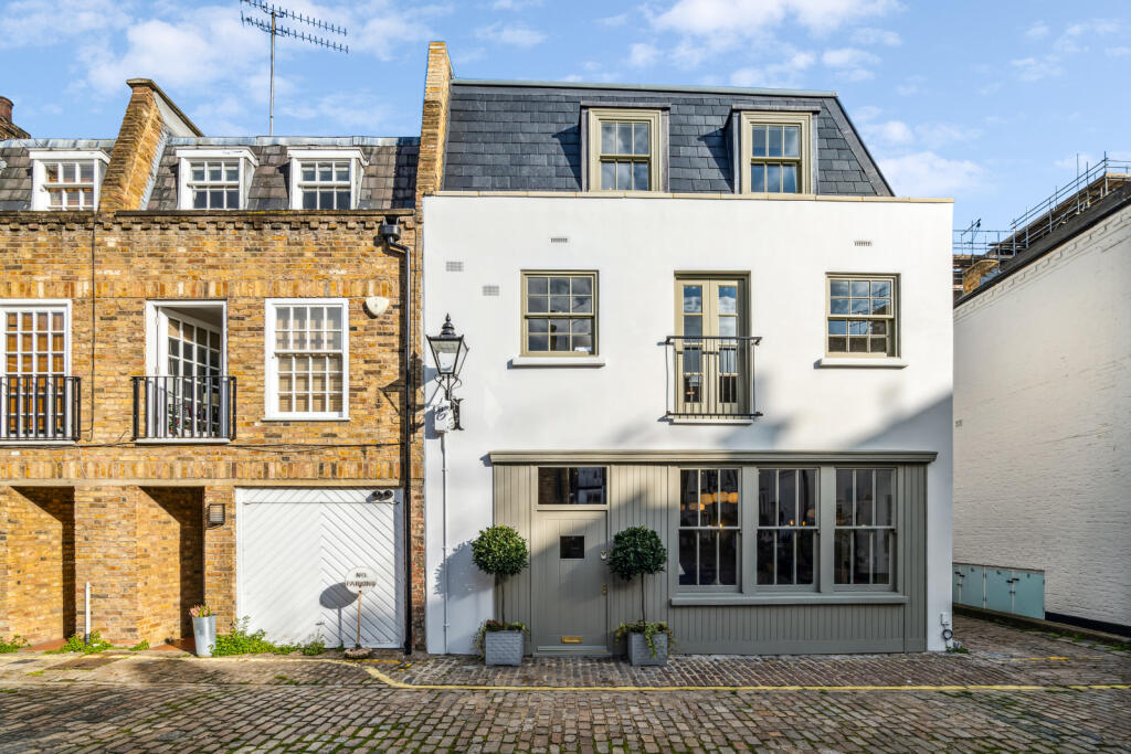 Main image of property: Montagu Mews North, Marylebone, London, W1H