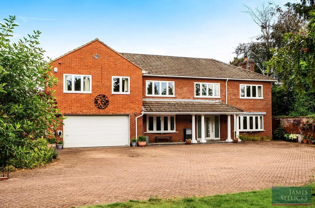 House in Harborough, Lutterworth