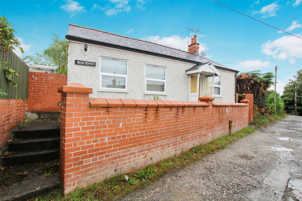 2-bed detached on Ponciau , £170,000