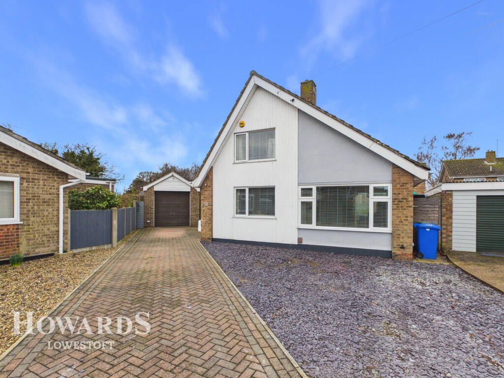 Main image of property: Fulmar Way, South Oulton Broad