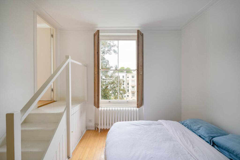Apartment in London - More