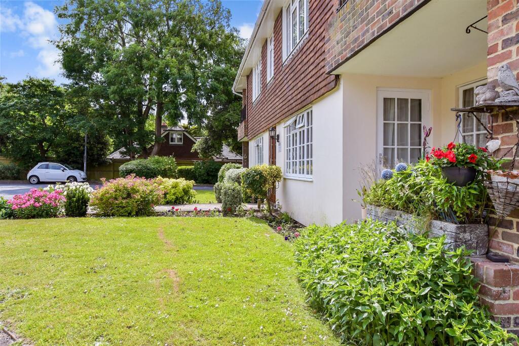 Main image of property: Broadwater Street West, Worthing, West Sussex