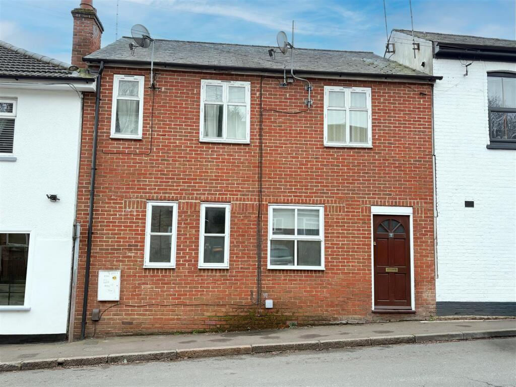 Main image of property: Old Road, Leighton Buzzard