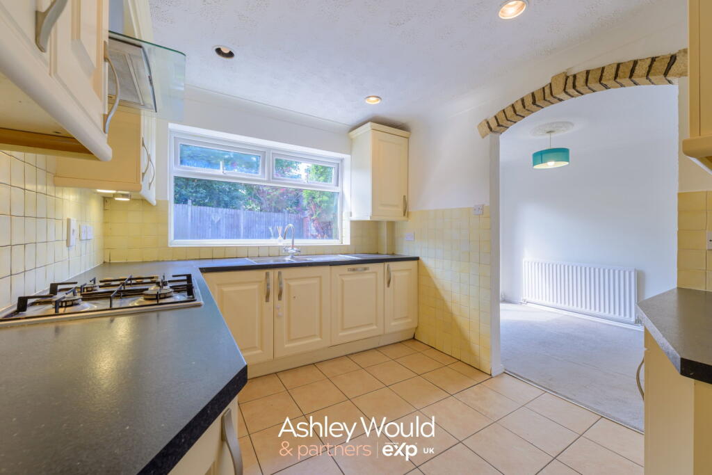 House in Sandwell, West Midlands - More