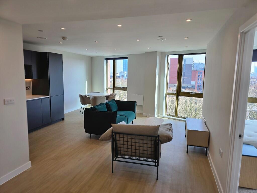 Main image of property: Emporium House East, Alloway Courtyard, Weldale Street, Reading RG1 7QP
