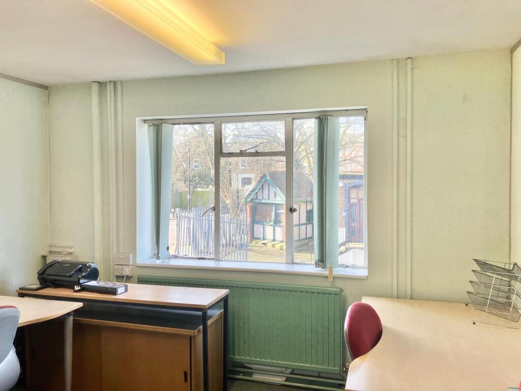 Office Space for Hire N22