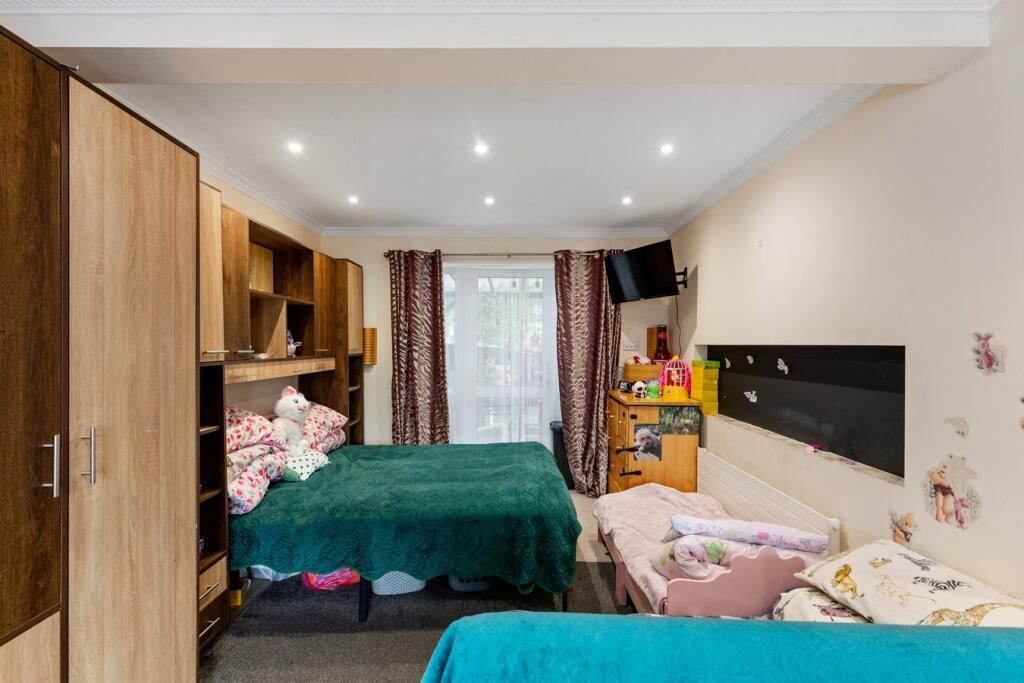 House in London - More