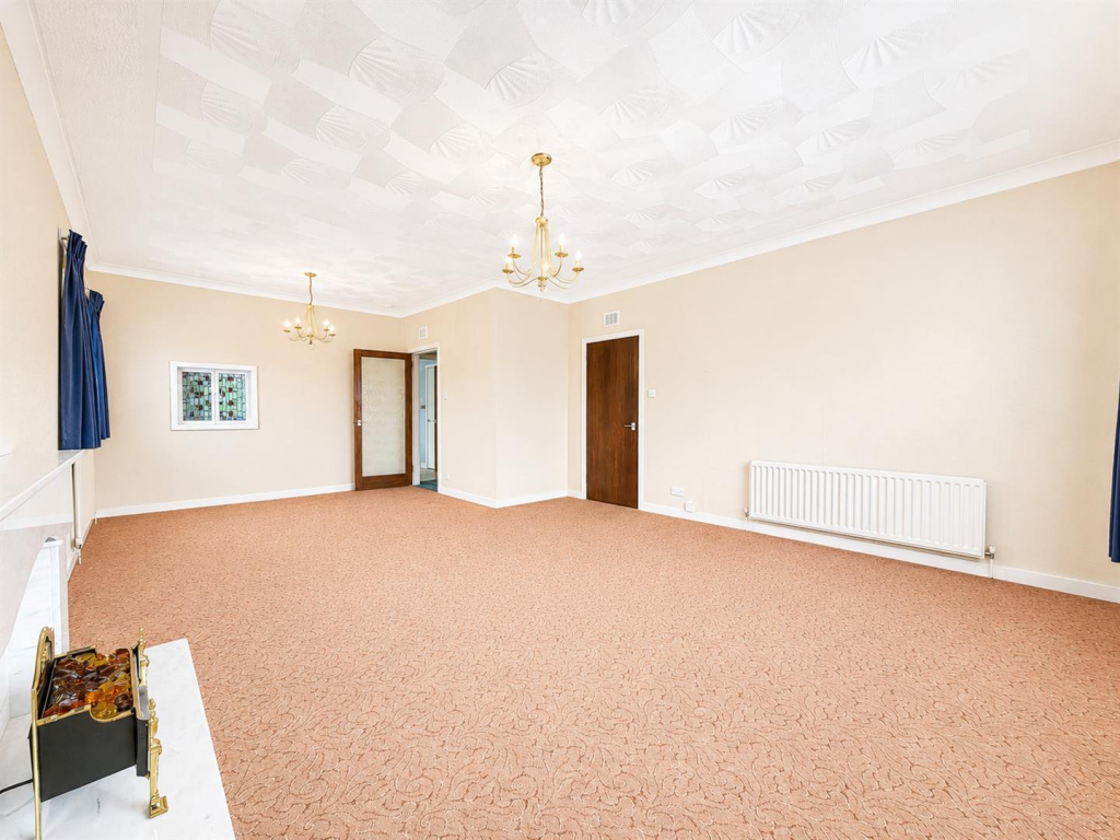 House in Motherwell - More