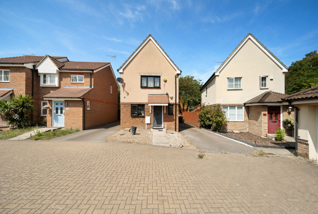 Main image of property: Maritime Gate, Gravesend, Kent, DA11