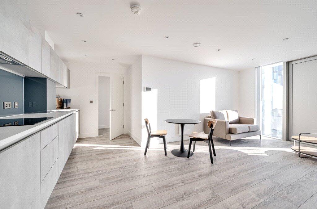 15 Silvercroft Street, Manchester, M15 photo 4