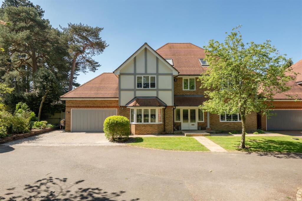 Main image of property: Alcocks Lane, Kingswood,