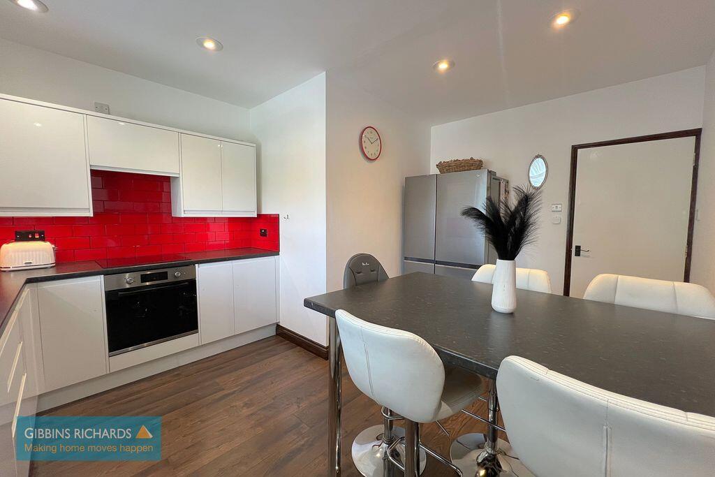 Apartment in Taunton - View 4