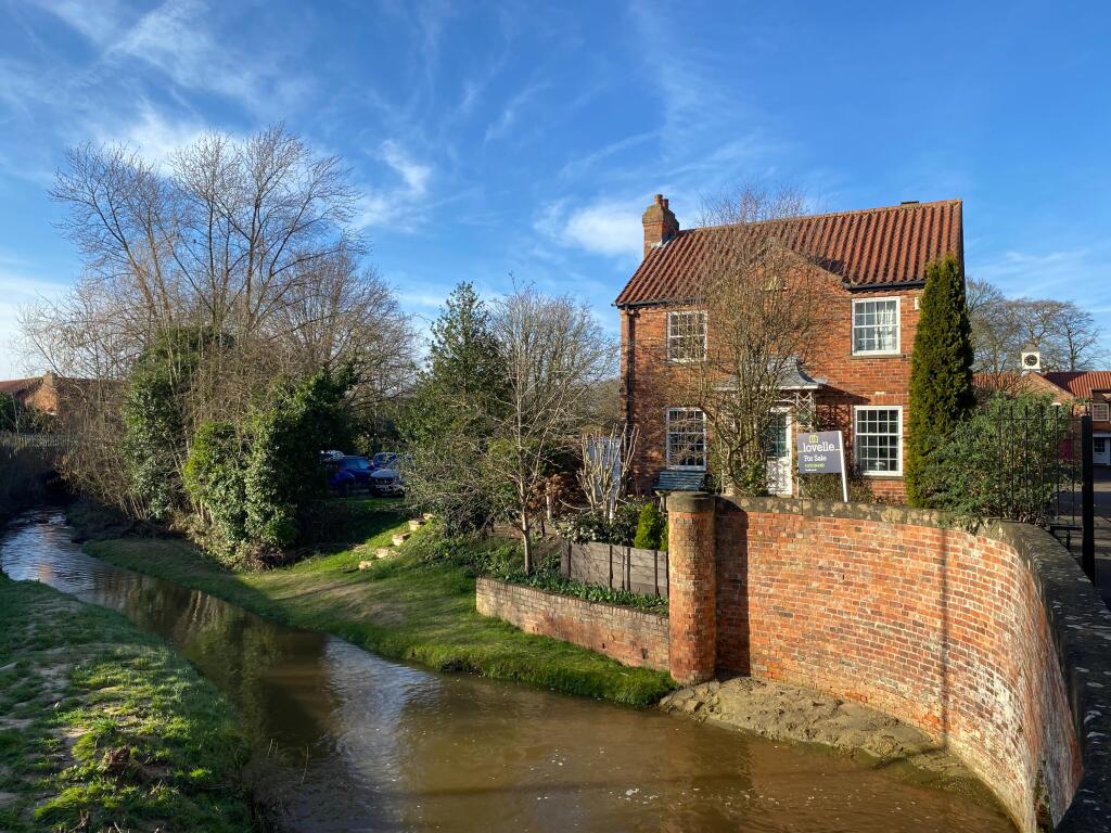 Main image of property: Caistor Road, Market Rasen, LN8