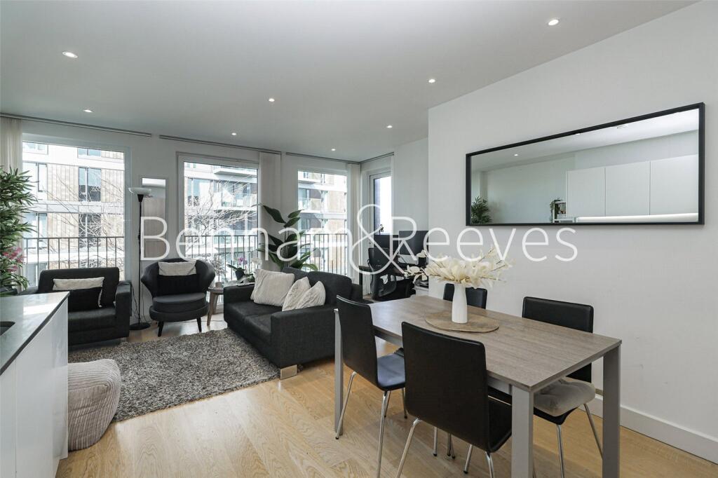 Main image of property: Duke of Wellington Avenue, London, SE18