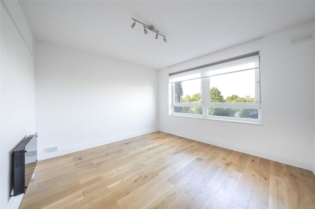 Apartment in London, City of Westminster - View 4