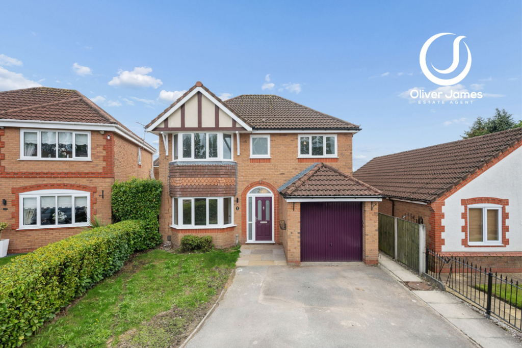 Main image of property: Sunflower Meadow, Irlam, M44