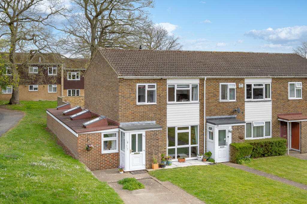 Main image of property: Cardigan Close, Woking, GU21