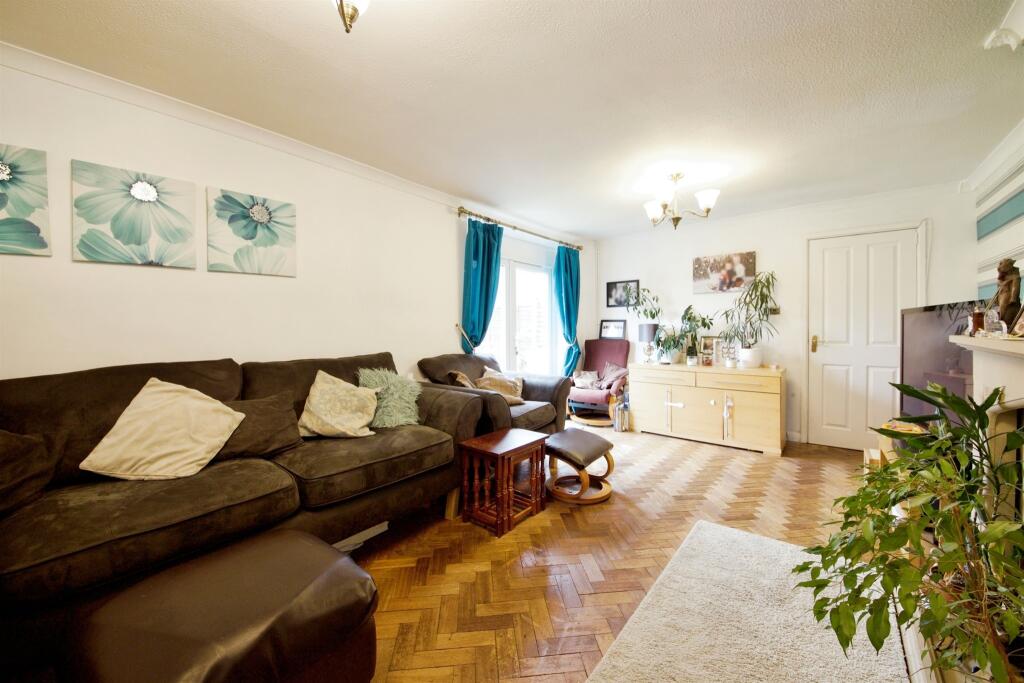 Woodcroft, Harlow photo 4