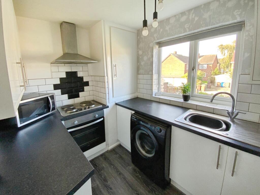 Heslerton Avenue, Cottingham, HU16 photo 3