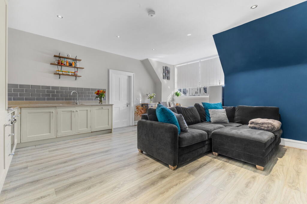 Apartment in Stevenage - View 4