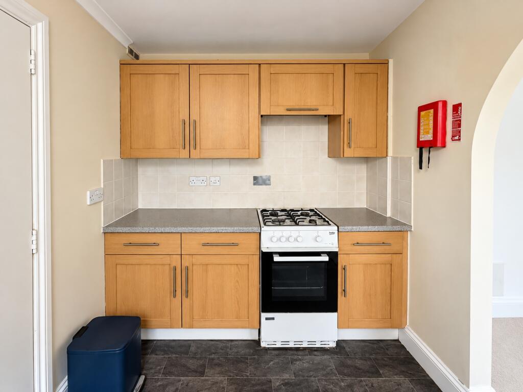 Apartment in Weston-super-Mare, North Somerset - More