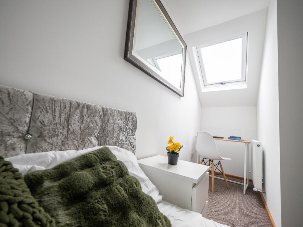 Main image of property: Wyndcliffe Road, Portsmouth, Hampshire, PO4