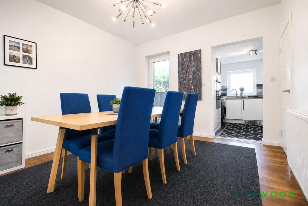 House in Chesterfield, Derbyshire - More