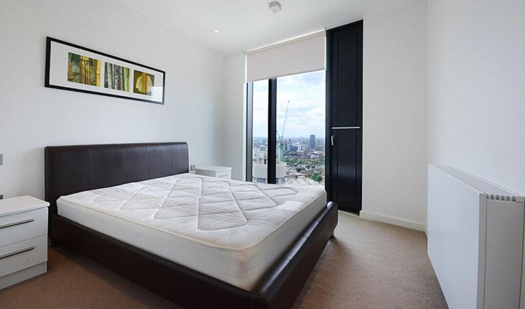 Apartment in London - View 3