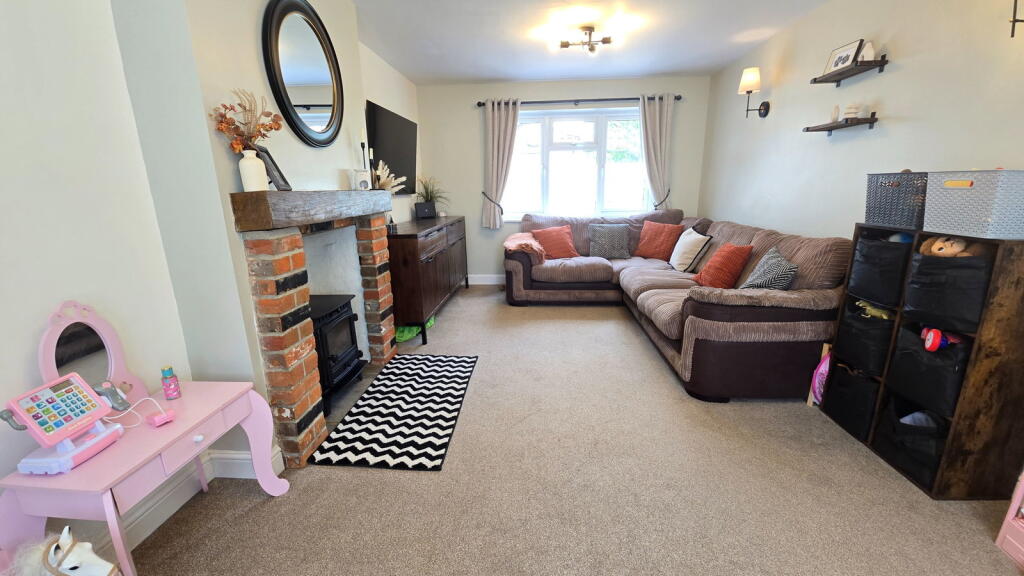 House in Compton, West Berkshire - View 5