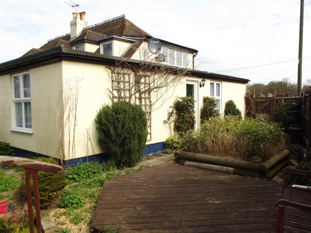 Main image of property: Old Park Ride, EN7