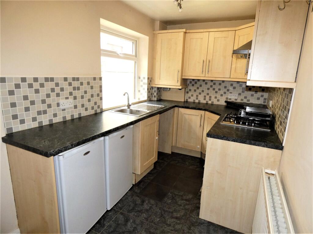 House in Calderdale, Lane Head, Brookfoot - View 4
