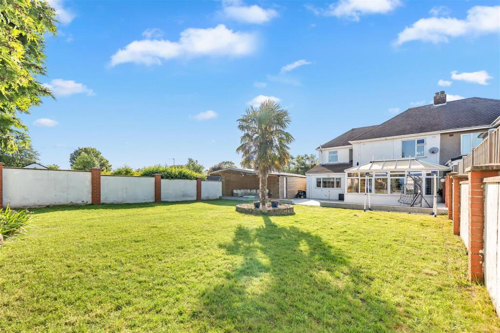 House in Rudgeway, Alveston - View 4
