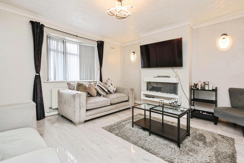 Meadow Walk, Cradley Heath - View 2