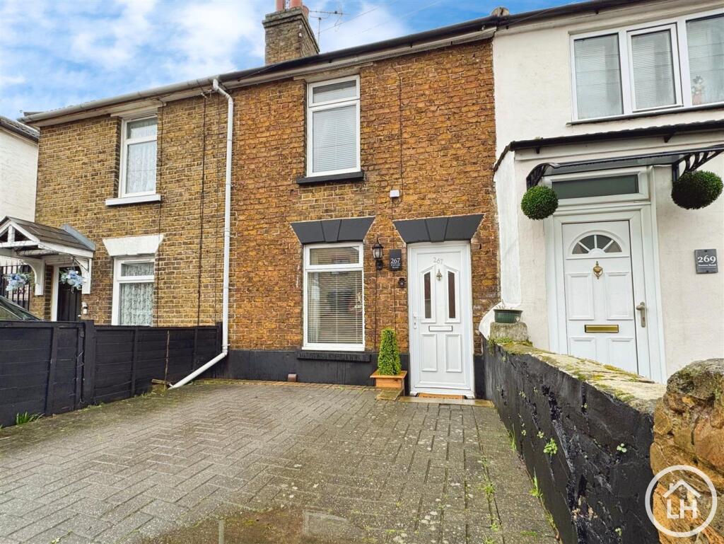 Main image of property: Station Road, Rainham, Gillingham