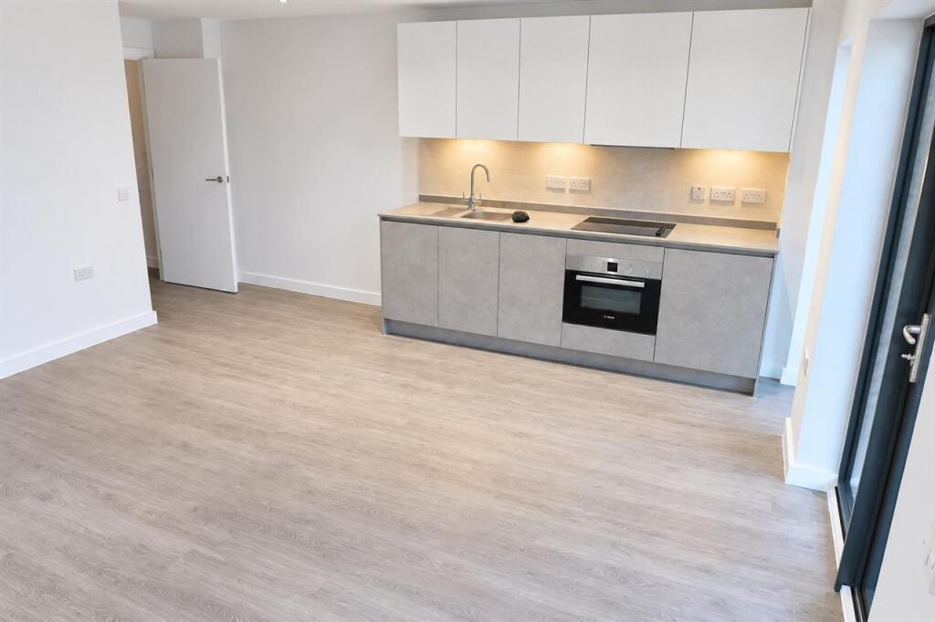 Apartment in Bristol, Finzels Reach, Redcliffe - More