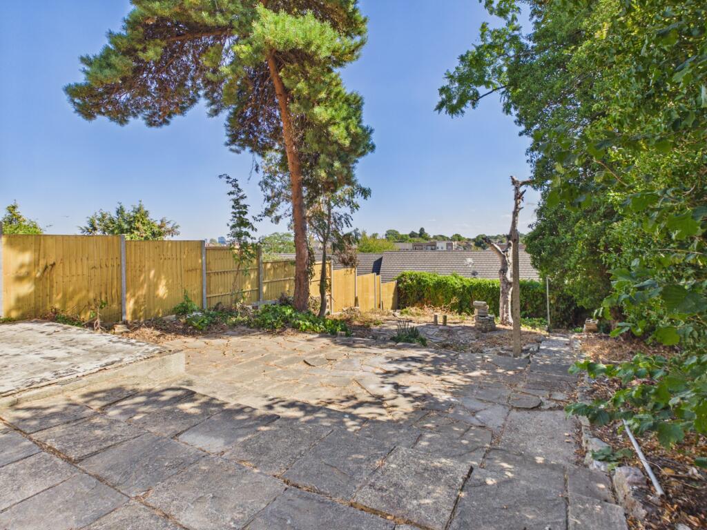 Brockley Close, Tilehurst, Reading, RG30 photo 2